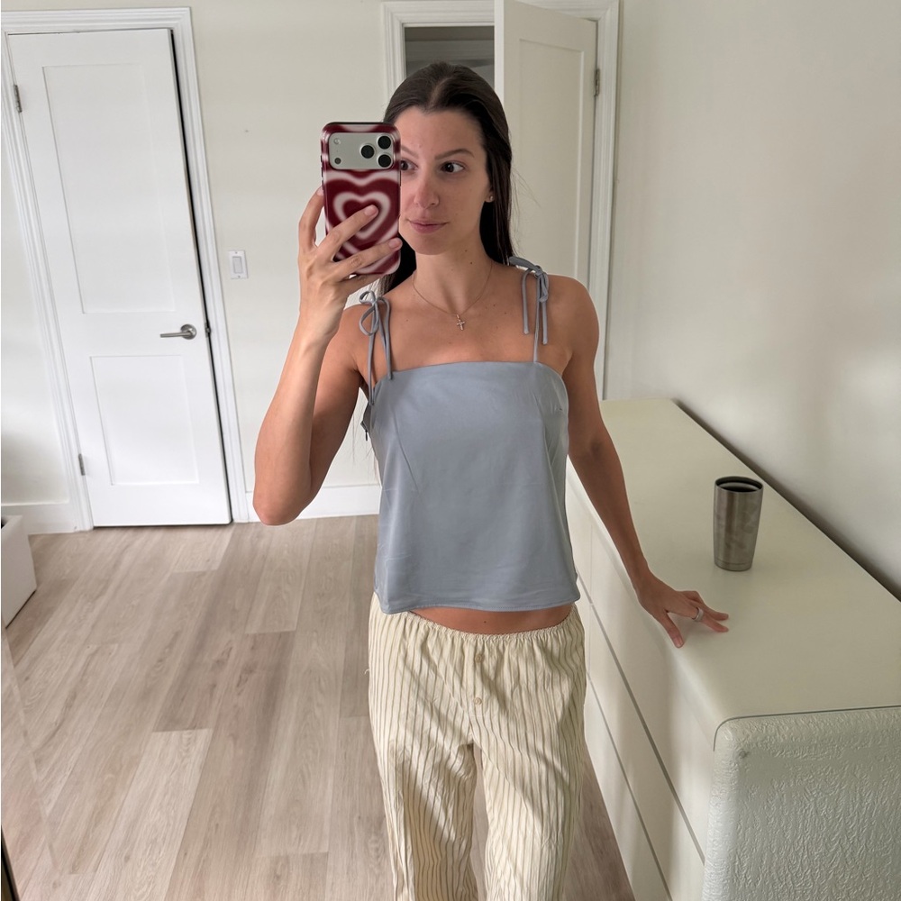 Superdown tie top